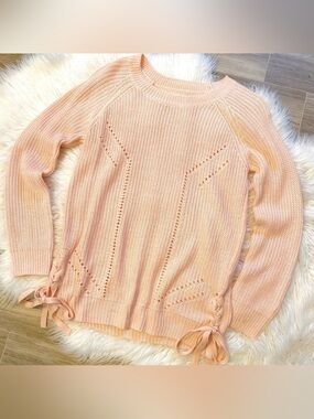 NWOT SO Sweater- Laces Up The Bottom Sides